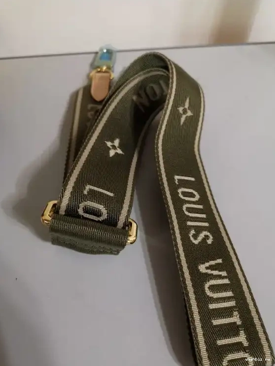 WIS DIGITAL VUITTON POCHETTE EXCHANELUSIVE MULTI PRELAUNCH LOUIS ACCESSOIRES - 0517